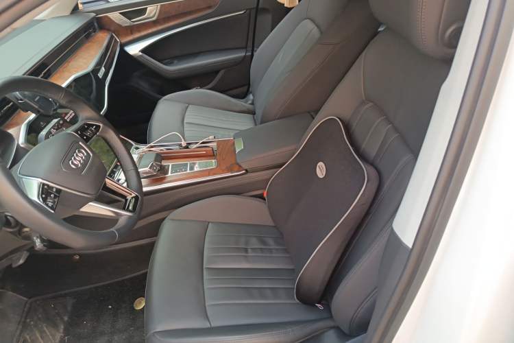 Used Audi A6 2021 allroad quattro Explorer 55 TFSI Prestige Off-Road Model