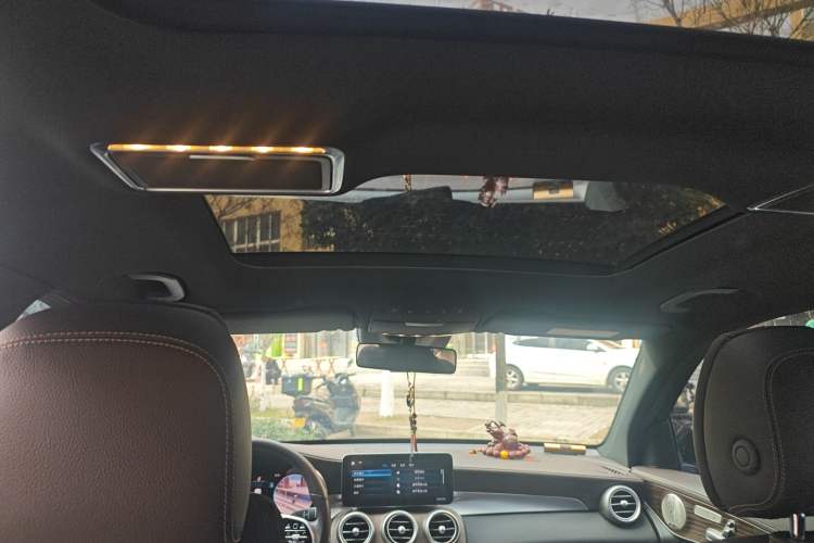 Used Mercedes-Benz GLC 2022 GLC 300 L 4MATIC Dynamic Model