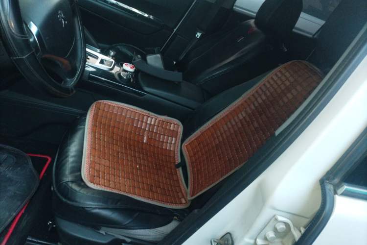 Used Peugeot 3008 2015 1.6THP Automatic Classic Edition
