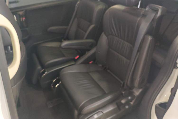 Used Honda Odyssey 2021 2.0L Rui·Luxury Edition Left Rear Seat