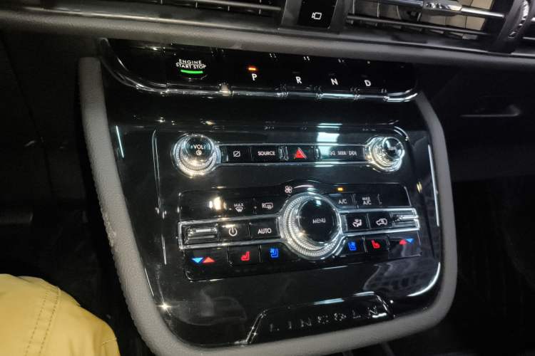 Used Lincoln Corsair 2022 Revised Version 2.0T Two-Wheel Drive Luxury Edition
