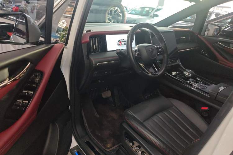 Used GAC Trumpchi M8 2023 Zongshi Series 400T Flagship Edition