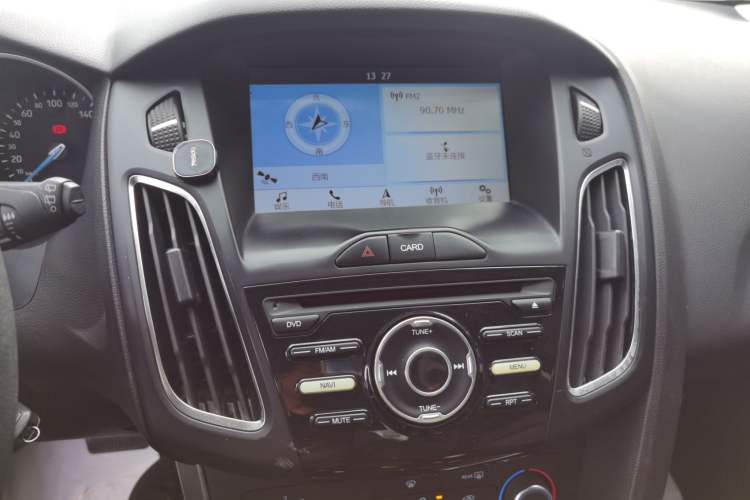 Used Ford Focus 2018 Hatchback Classic 1.6L Automatic Comfort Plus SmartDrive Edition
