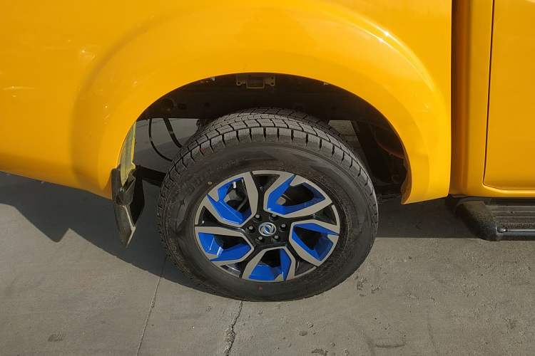 Used Dongfeng Ruichi 6 2020 EV model