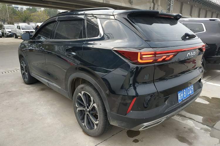 Used Dongfeng Aeolus Huge 2024 Mach Power 1.5T Luxury Model
