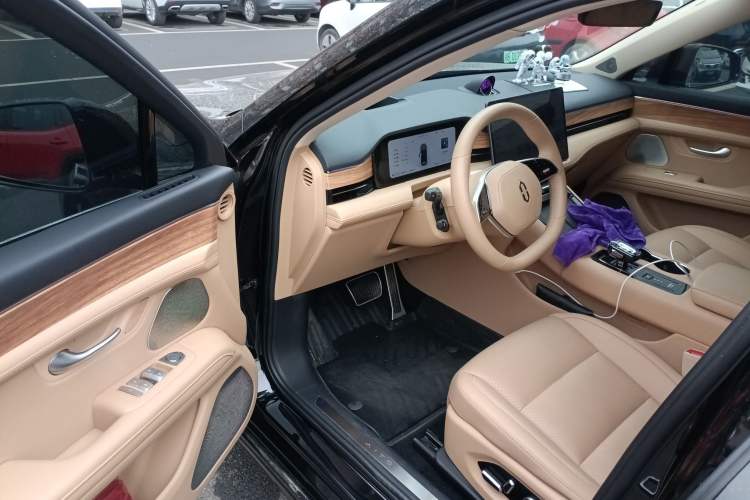 Used Hima AITO M5 2024 Extended-Range Max Rear-Wheel Drive Advanced Intelligent Driving Version
