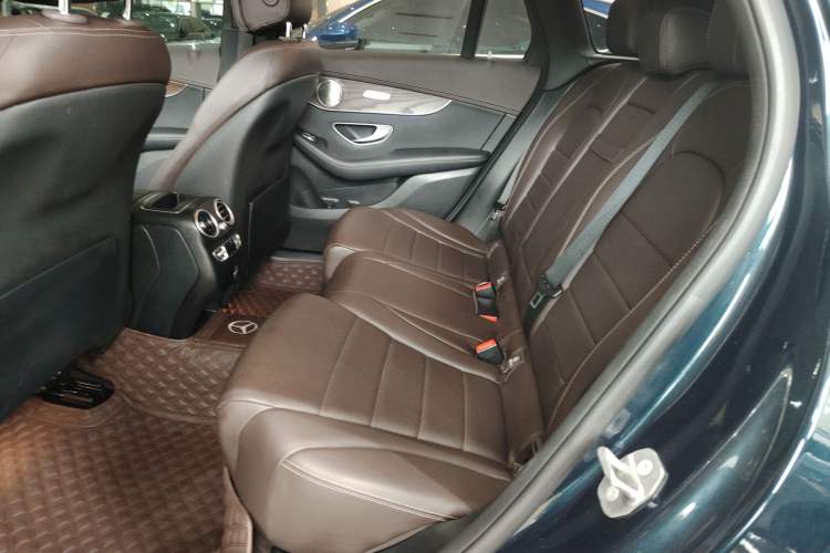 Used Mercedes-Benz GLC 2022 GLC 300 L 4MATIC Dynamic Edition Prestige Model Left Rear Seat