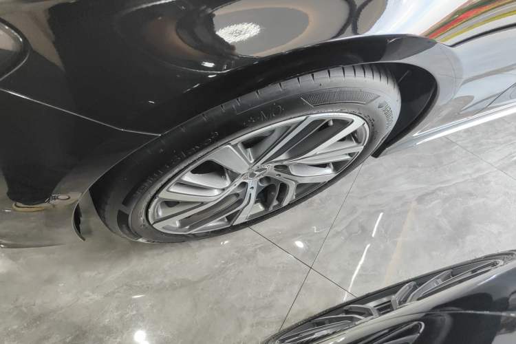 Used Mercedes-Benz E-Class 2025 E 300 L Stylish Model
