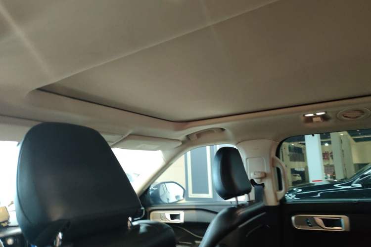 Used Ford Explorer 2020 EcoBoost 285 4x4 Titanium Edition 6 Seats