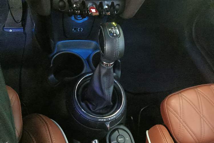 Used MINI 2017 1.5T COOPER CABRIO Freedom Edition
