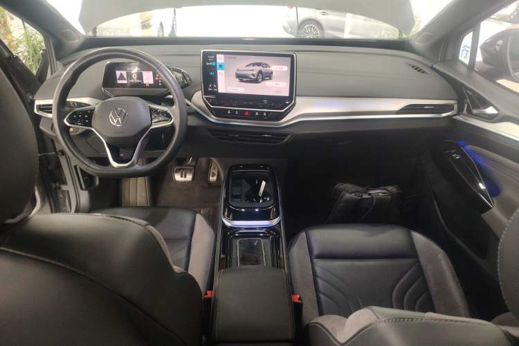 Used Volkswagen ID.4 CROZZ 2022 Long-Range PRO Edition Center Console