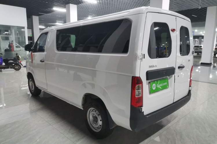 Used Karry Jiangtun E5 2024 268 km Range Open-Window 6-Seater Version
