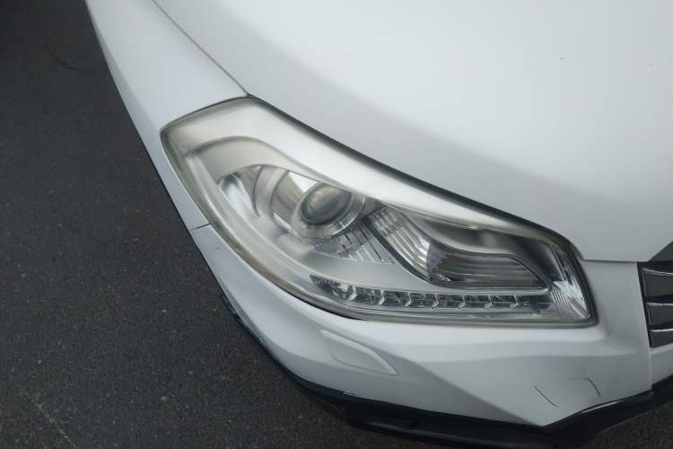 Used Suzuki S-Cross 2014 1.6L Manual Two-Wheel Drive Elite Model