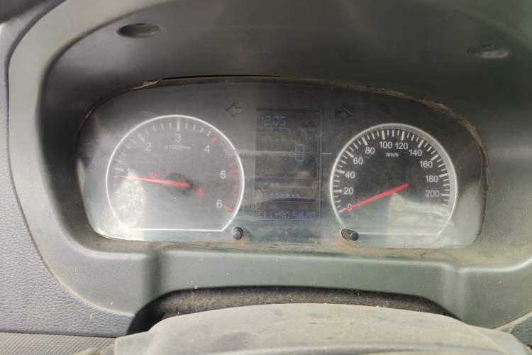 Used Foton Tunland 2017 2.8T E3 Diesel Two-Wheel Drive Elite Edition BJ493ZLQ4
