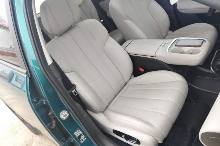 Used AION UT 2025 420 Prestige Edition