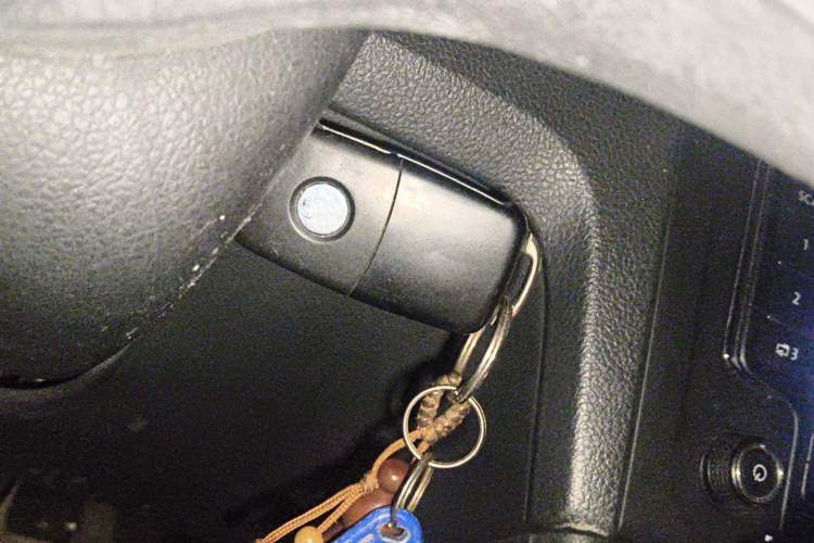 Used Volkswagen Santana 2013 1.6L Manual Comfort Edition Vehicle Key