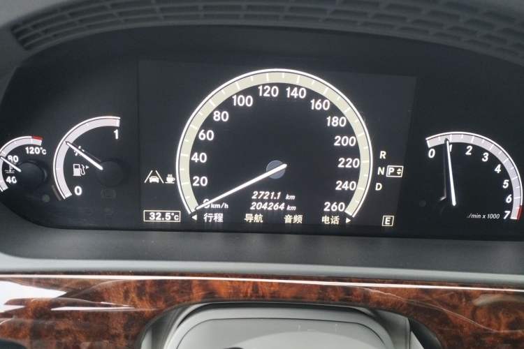 Used Mercedes-Benz S-Class 2011 S 350 L CGI 4MATIC Instrument Cluster