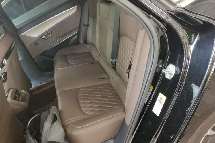 Used BYD Han 2023 EV Champion Edition 605KM Front-Drive Premium Model
