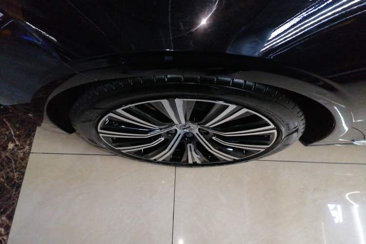 Used Volvo S90 2024 B5 Zhiyuan Luxury Edition
