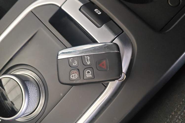 Used Land Rover Discovery Sport 2016 2.0T SE