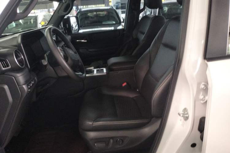 Used Toyota Prado 2024 2.4T All-Terrain TX Version 5 Seats
