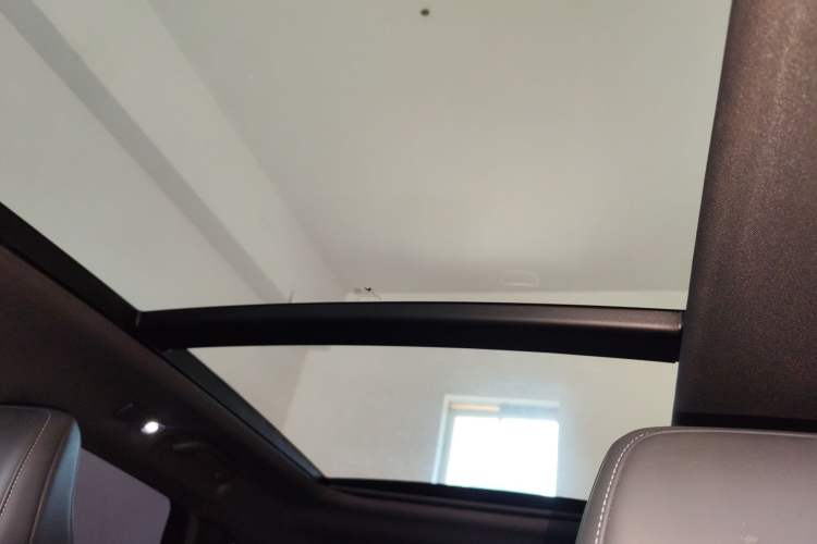 Used ARCFOX Alpha T 2022 653S+ 160kW
