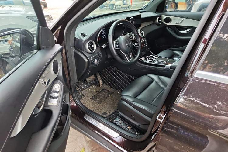 Used Mercedes-Benz GLC 2021 GLC 260 L 4MATIC Dynamic Edition
