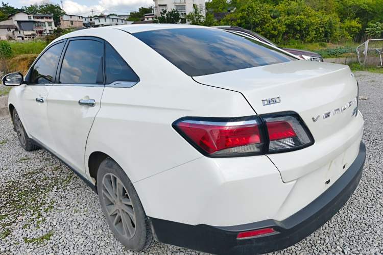 Used Venucia D60 2019 100 000 Honor 1.6L XL CVT Chenku Edition China VI Standard Exterior 2