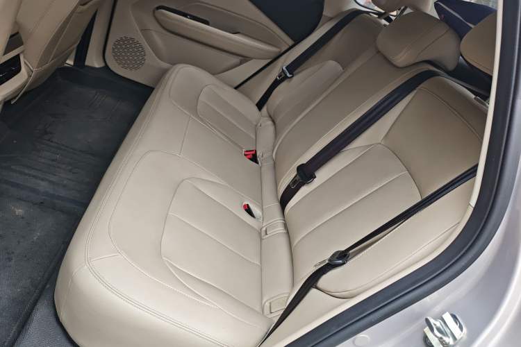 Used Wuling Xingguang 2024 Co-Creation Edition 510 Advanced Model