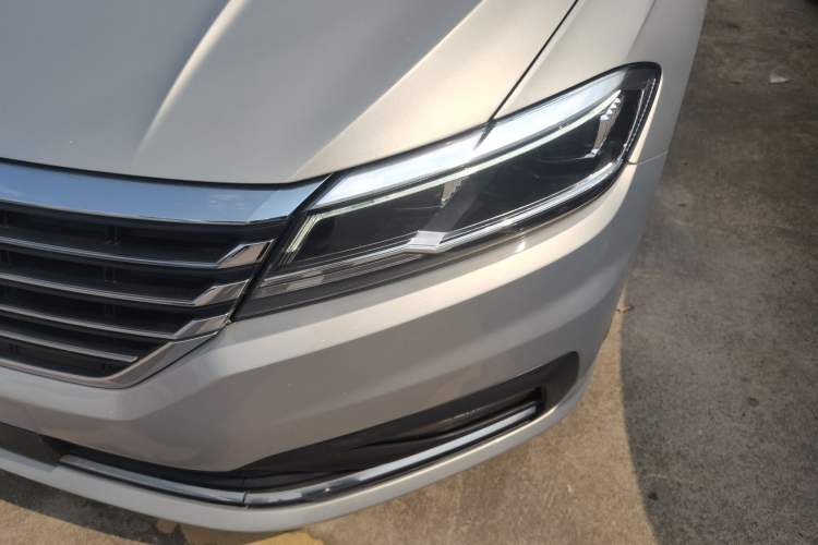 Used Volkswagen Lavida 2019 1.5L Automatic Vision Edition China VI Standard Left Front Headlight