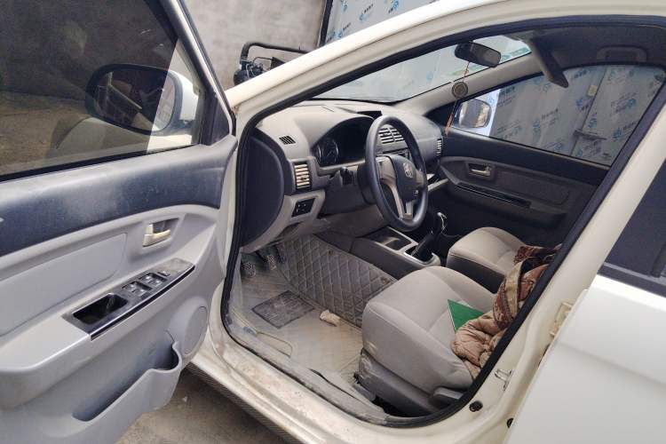 Used BAIC Weiwang M20 2014 1.5L practical type BJ415A
