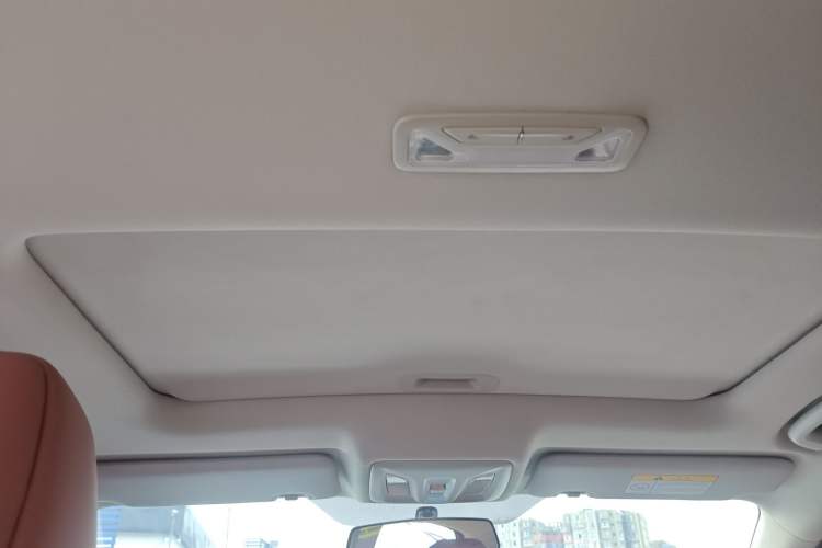 Used CHANGAN Eado 2023 Changan Edition PLUS Blue Whale NE 1.4T GDI DCT Prestige Version Headliner