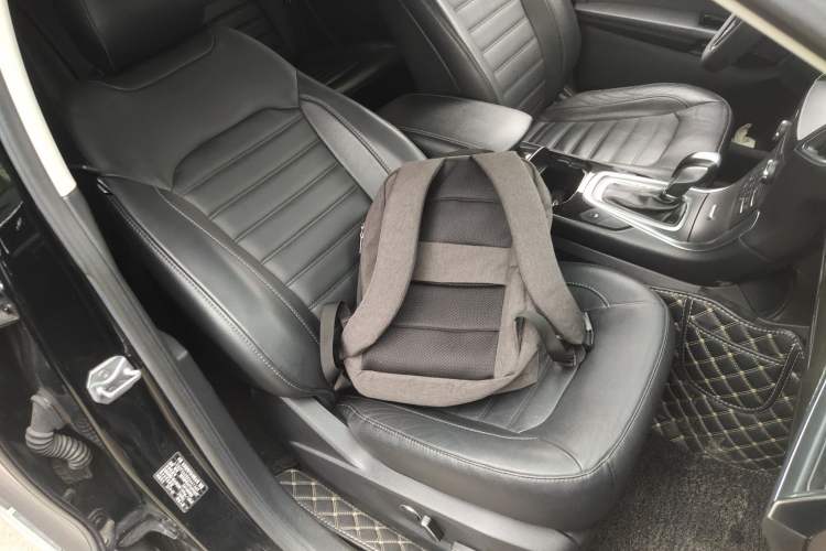 Used Ford Edge 2018 EcoBoost 245 Two-Wheel-Drive Titanium 7-Seater China V Standard
