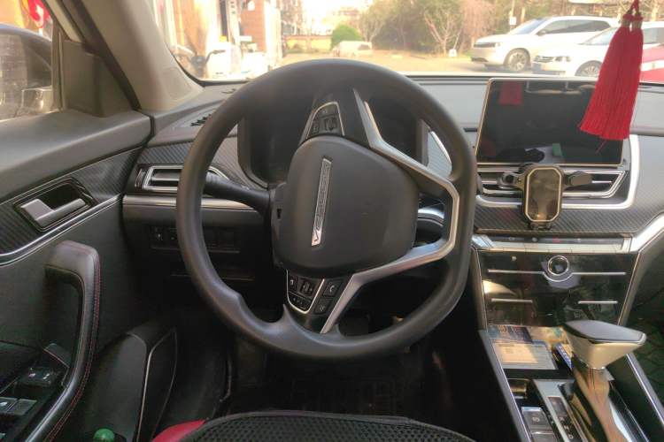 Used Venucia T60 2020 1.6L CVT Smart Drive Version China VI Standard
