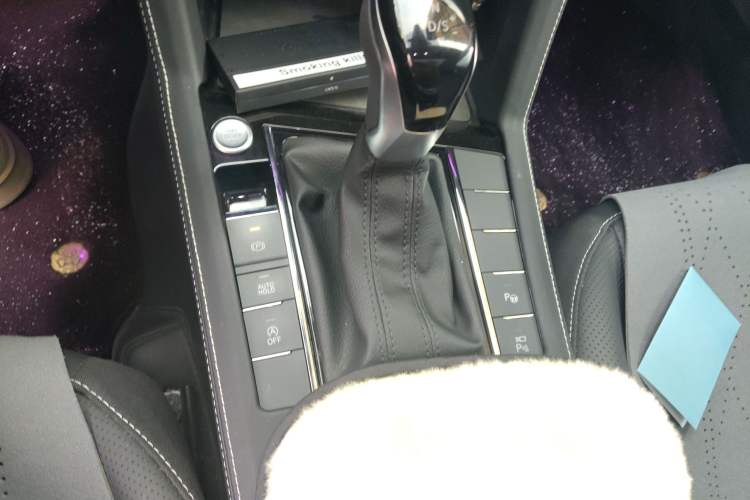 Used Volkswagen Passat 2025 Outstanding Model 380TSI Dragon Glory Edition