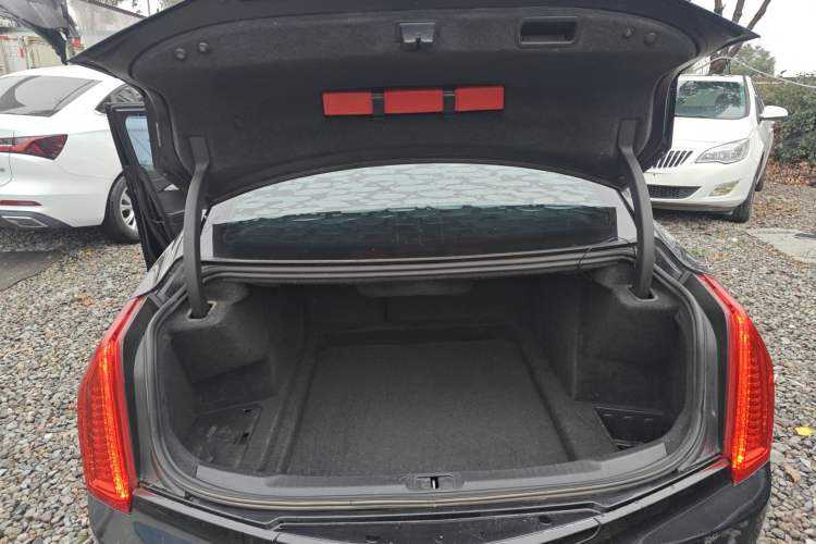 Used Cadillac ATS-L 2017 28T Fashion Edition
