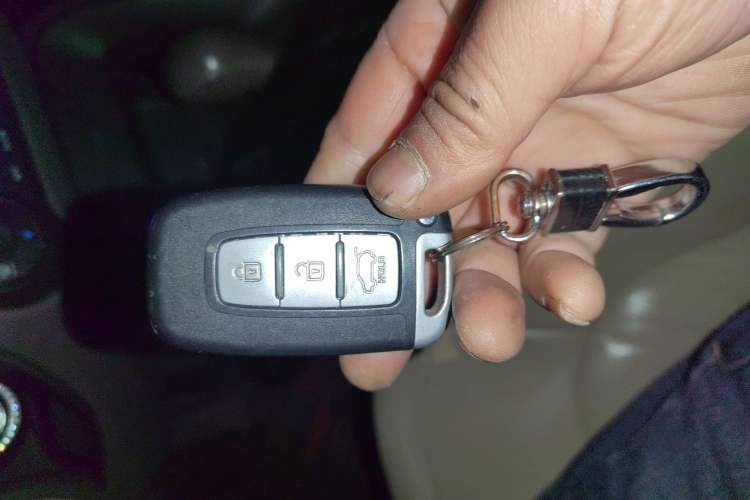 Used Hyundai ix35 2010 2.0L Automatic Two-Wheel Drive Elite Edition GLS
