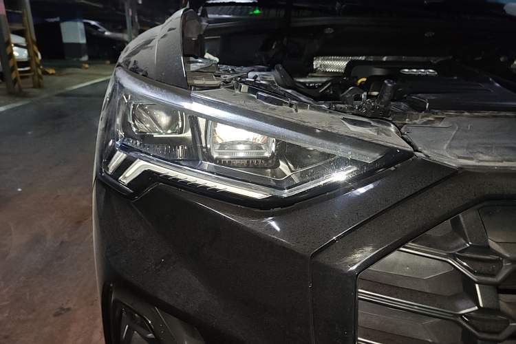 Used Audi Q3 2022 35 TFSI Fashion Dynamic Model