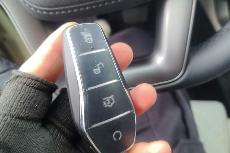 Used BYD Yuan UP 2025 Intelligent Driving Version 401 KM Dynamic Edition Interior 1