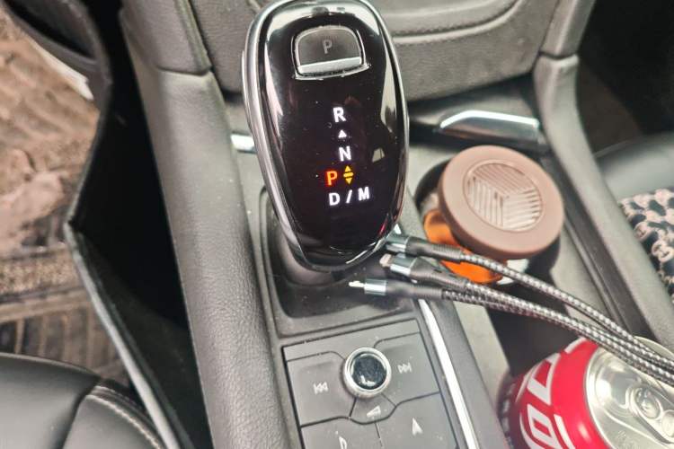 Used Cadillac XT5 2020 Revised Version 28T Luxury Edition Gear Lever