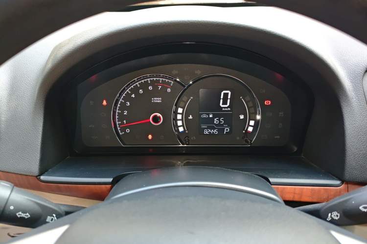Used Roewe 350 2014 1.5L Automatic Xunyue Version Instrument Cluster
