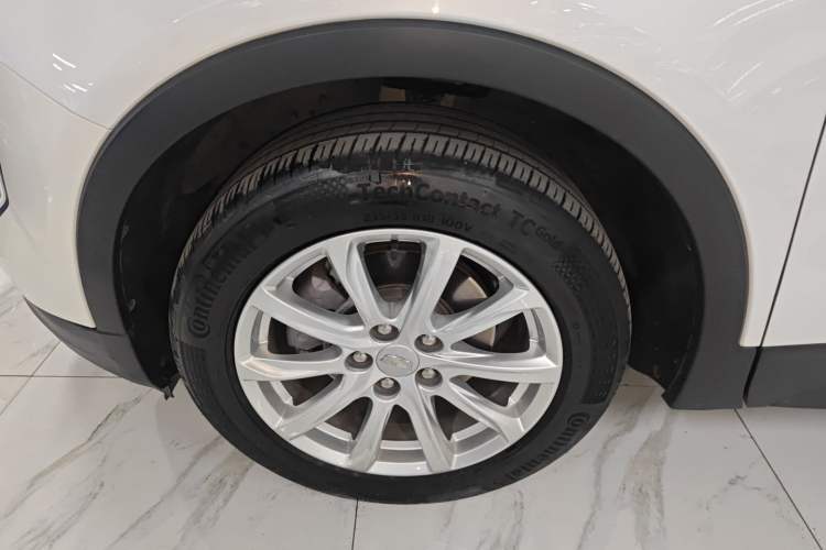 Used Cadillac XT4 2021 28T Two-Wheel Drive Tech Edition