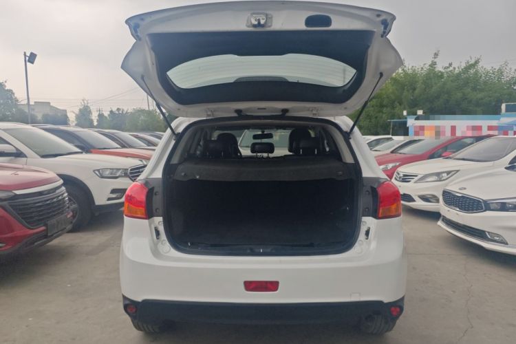 Used Mitsubishi ASX 2013 2.0L CVT Two-Wheel Drive Elite Edition Trunk