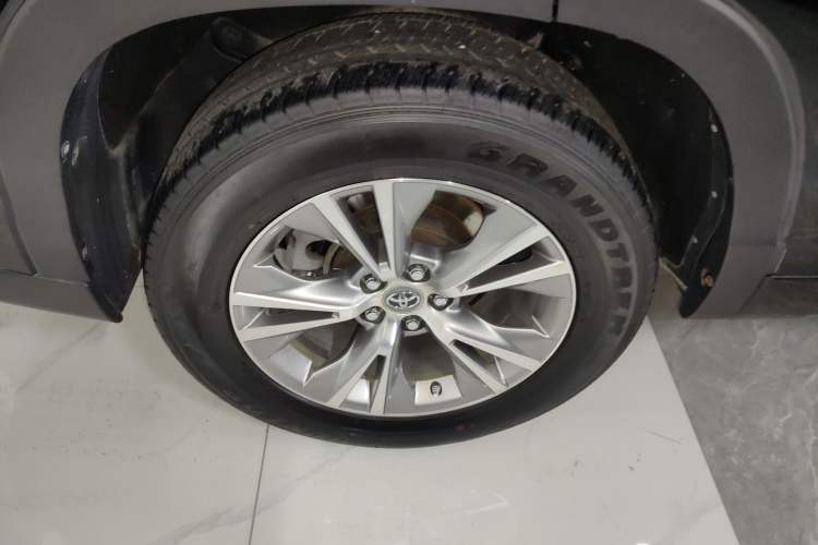 Used Toyota Highlander 2015 2.0T Four-Wheel Drive Elite Edition 7-Seater
