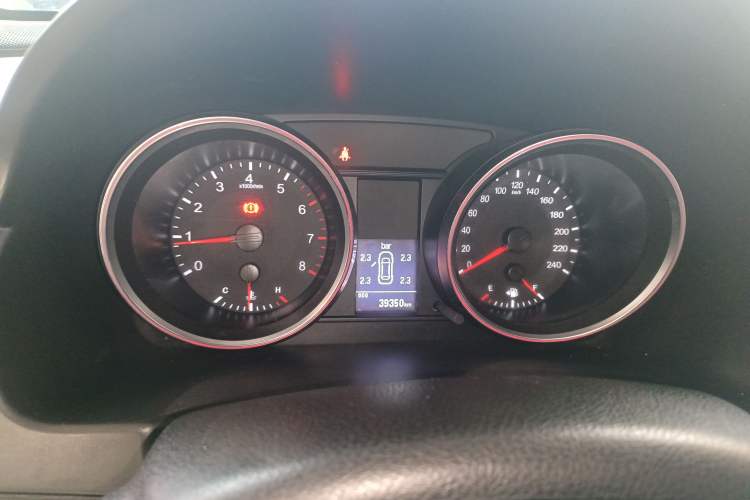 Used Haval H6 2015 Revised Version Sport Edition 1.5T Manual Transmission Two-Wheel Drive Elite Grade