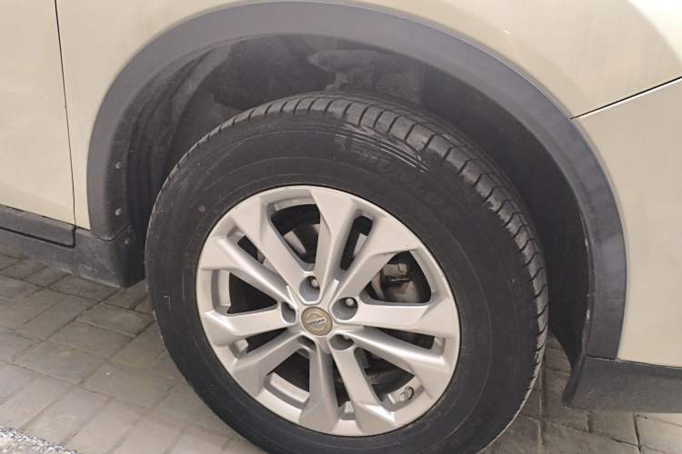 Used Nissan X-Trail 2014 2.0L CVT Comfort Edition 2WD
