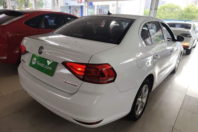 Used Volkswagen Lavida 2017 1.6L Automatic Fashion Edition