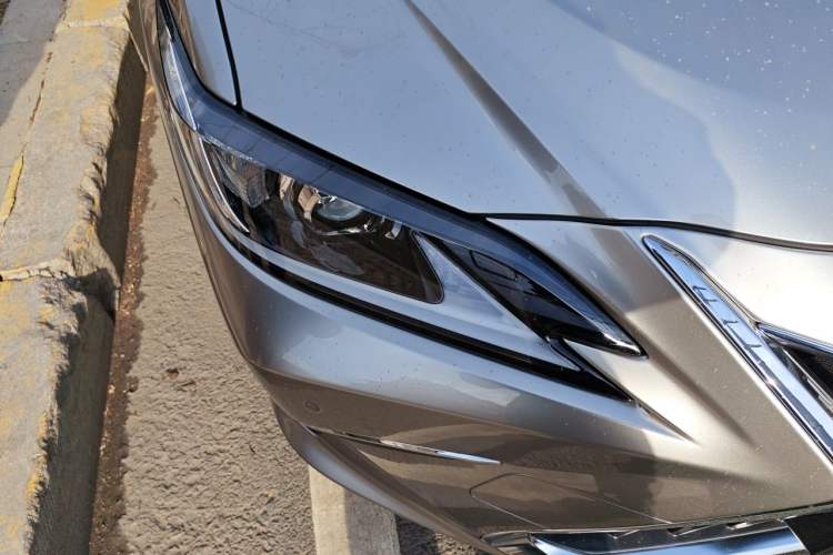 Used Lexus ES 2024 200 Premium Edition