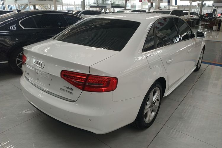 Used Audi A4L 2015 35 TFSI Automatic Standard Model
