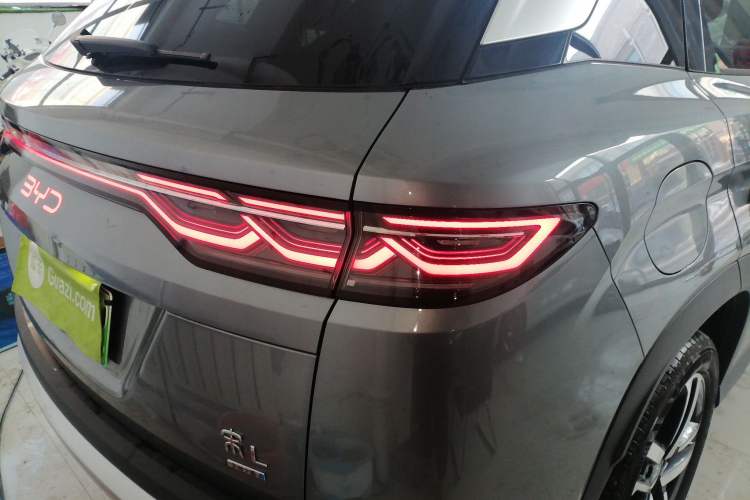 Used BYD Song L DM-i 2025 Intelligent Driving Version 112 km Leading Trim
